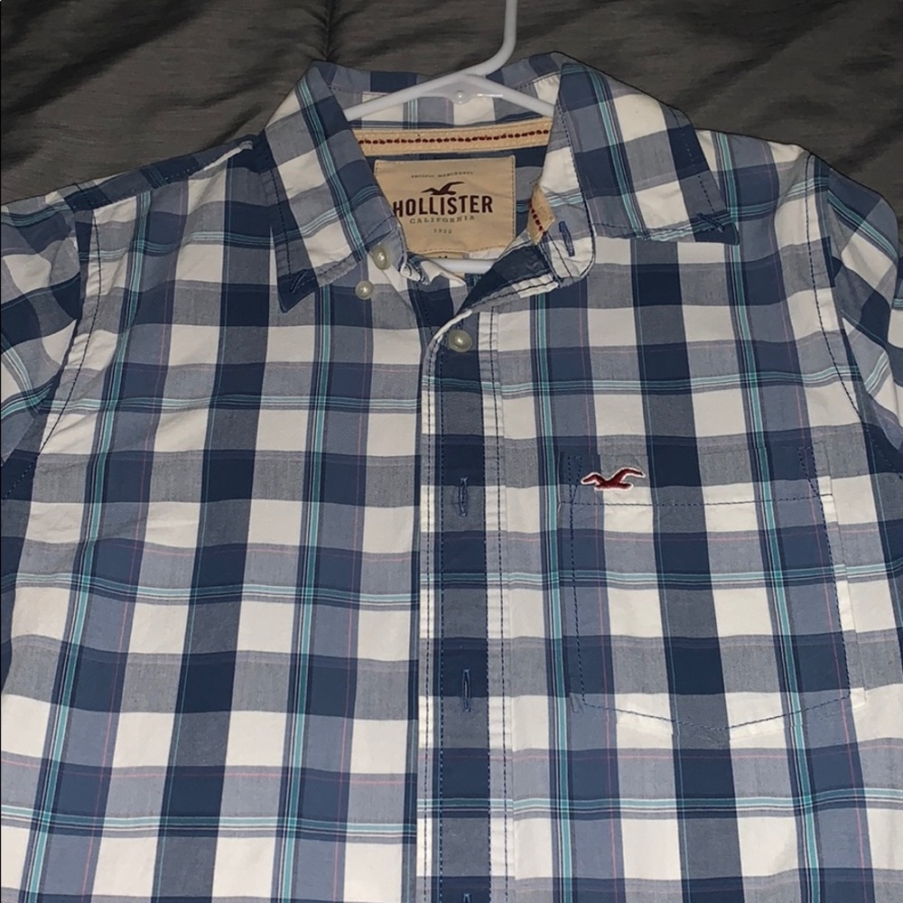 Men’s holiest button down shirt.